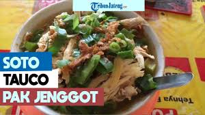 Seperti soto tauco khas tegal yang memiliki kuah pekat berwarna cokelat. Sauto Soto Tauco Pak Jenggot Kuliner Khas Tegal Youtube