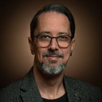 Richard Baas's Instagram, Twitter & Facebook