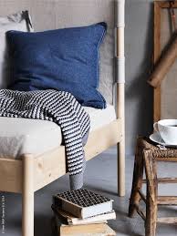Vad Kan Vara Mysigare An Att Ladda Upp Med Hostens Nya Bocker Och Krypa Upp I Lashornan Ikea Ps 2014 Hornfatolj Ormhassel Pl Ikea Design Ikea Ps Ikea Ps 2014