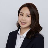 Molly Chen's Instagram, Twitter & Facebook