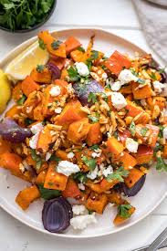 Ofenkurbis Mit Chili Mandeln Und Feta Rezepte Mit Feta Rezepte Kichererbsen Rezepte