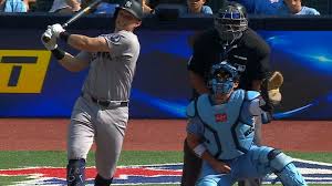 Sweet redemption for Rice, who hits go-ahead blast after error in 9th