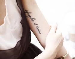 20 Inner Arm Tattoos For Women And Girls Tattoos Pictures Inner Arm Tattoos Arm Tattoos For Women Picture Tattoos