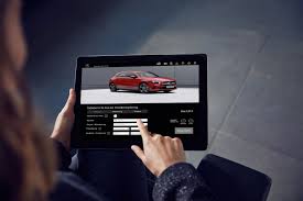 Strategy, esg reporting, green finance. Mercedes Benz Bank Launcht Versicherungs App