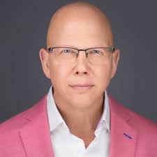 Cole Daugherty, PhD (@ColeDallas)