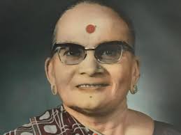 Careworkers who hit and mocked a 94-year-old woman jailed