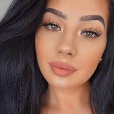 Belleza & Glamour added a new photo.