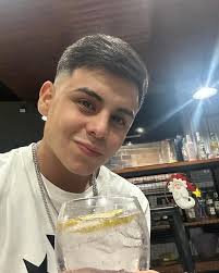 Tomás Suarez (@suarez_t0mas) • Instagram photos and videos