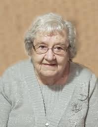 Lori Krause's Instagram, Twitter & Facebook