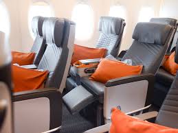 Thomson Holidays - 787 Dreamliner | Mexico Honeymoon, Greece Holiday, Dad  Books