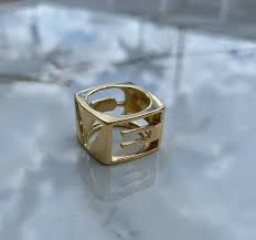 Tiffany Amp Co Love 18k Yellow Gold Ring By Donald Claflin Sz 6 25 Rare 18k Yellow Gold Ring Yellow Gold Rings Tiffany Co Rings