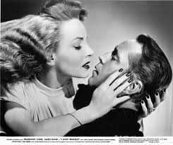 PI Stuart Bailey (Franchot Tone) can't decide if Norma Shannon (Janet  Blair) is to be trusted or not but he still falls for her. As he says when  first meeting her, "Is