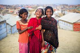 Rohingya refugees clear a drainage channel at kutupalong settlement in bangladesh, as part of a joint unhcr, iom and wfp project to mitigate monsoon flooding. My Id Entity Eu Unhcr Support To Rohingya Refugees In Bangladesh In Pictures Evropejskaya Sluzhba Vneshnih Svyazej