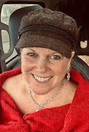 Well now, I expect you've done the shopping, wrapped the presents and maybe  today you'll find a moment to yourself before the madness of Christmas Day  starts. I hope you find the