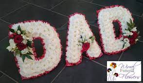 Buy flowers online in liverpool, roses, lilies, tulips, mixed bouquets, arrangements, same and next day we used this shop for a family funeral, and found the staff to be very helpful and and understanding to our wishes. Funeral Flowers On Twitter Dad Tribute In Red White For A Liverpool Football Fan Lfc Wirralflowers Lfctribute Funeralflowers Funeralflowerswirral Funeralspray Https T Co 3q72zhy01h