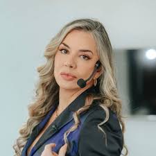 Dra. Sarina