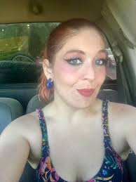 Introduction and sharing a photo