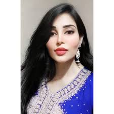 تعلّمت من والدي His Highness Sheikh Mohammed bin Rashid Al Maktoum أن  العطاء قيمة تزدهر بها الحياة.. وأن المسؤولية لا تعني المنصب.. بل تعني  القدرة على العطاء. من حكمته نستمد قوتنا.. ومن