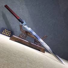 Pin On The 100 Weapons