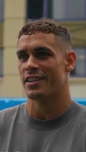 Cameron Settle's Instagram, Twitter & Facebook