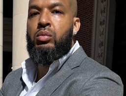 The latest from Darryl Robertson