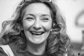 She is an actress and writer, known for capitaine marleau (2015), louise wimmer (2011) and luihin ja ytimiin (2012). Retour Sur Le Passe Sombre De Corinne Masiero Psychotherapeute Addictions Et Nuits Dans La Rue