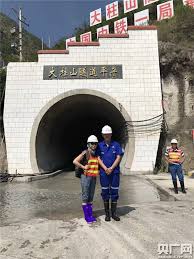 大瑞铁路大柱山隧道全長14 5km