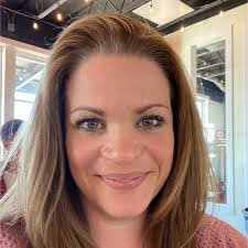 Kristy Ruff's Instagram, Twitter & Facebook