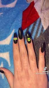 Adriensbugaboo On Instagram Cr Mmmbarkbarkbark On Tiktok Omggg The Nails R So Cute In 2021 Ladybug Nails Acrylic Nails Coffin Pink Simple Nails
