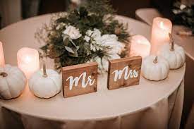 Rustic Chic Virginia Winery Wedding Fall Wedding Tables Rustic Fall Wedding Flower Centerpieces Wedding