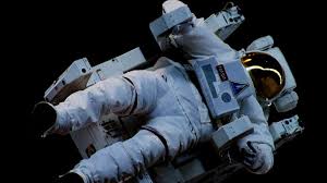 Transfer master home hospital beds feature head, foot, and tilt adjustments, allowing them to take on positions suitable for a wide variety of people and conditions, including the zero. 5 Benefits Of Sleeping In A Zero Gravity Position Tomorrow Magazine