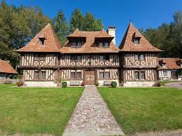 Magnifique Domaine Au Coeur Du Pays D Auge A 2h De Paris 40 Min De Deauville Canton De Livarot Pays D Auge Maison Normande Le Manoir