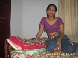 chandra kala on X: Chennai sex aunty stills t.cocwGXOMMKuX  t.coukuV7eeFGm  X