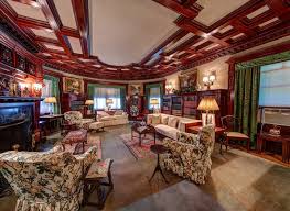 The carriage house dining room & gardens has been professionally serving the south bend community since 1975. The History Museum And Oliver Mansion Visit Indiana