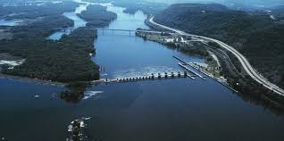 Kamu bisa lho mencoba destinasi baru untuk berlibur, contohnya mengunjungi sungai. Mengenal 8 Sungai Terpanjang Di Dunia Apa Saja Guideku Com