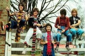 Bay city rollers singer les mckeown dies suddenly aged 65 as devastated friends pay tribute family have announced the death of bay city rollers singer les mckeown at 65 in post shared online, it was confirmed singer suddenly died at home on tuesday Bay City Rollers Always Thought They Were So Weird Bay City Rollers Bay City Baby Boomers Generation