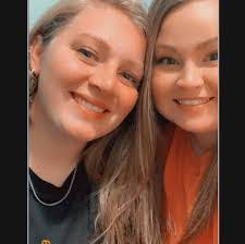 Amber Cothern's Instagram, Twitter & Facebook