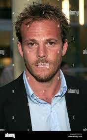 Stephen Flint's Instagram, Twitter & Facebook