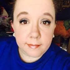 Amanda Pugh's Instagram, Twitter & Facebook