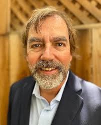 Understanding GIS: An ArcGIS Project Workbook (Understanding GIS, 2):  Smith, David, Strout, Nathan, Harder, Christian, Moore, Steven, Ormsby,  Tim, Balstrom, Thomas: 9781589483460: Amazon.com: Books