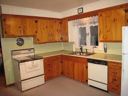 Http Picklemedia1 Scrippsnetworks Com Pickle Media1 Media Hgtv 091125 Photo Video 73961119 Cheap Kitchen Remodel Kitchen Remodel Small Simple Kitchen Remodel