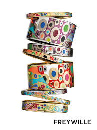 Pin By Insight Design Guide On Fashion And Dazzling Jewelry Accesories Jewelry Enameling Jewelry Unique Jewelry Designs