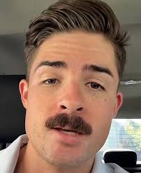 parker.condit #mustache