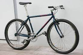 My New Rockhopper Street Tank No 1 Vintage Mountain Bike Specialized Rockhopper Mountain Bike Commuter