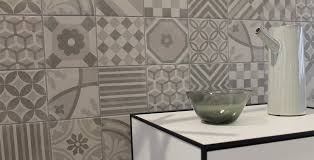 Unsere redaktion an produkttestern verschiedenste marken ausführlichst analysiert und wir tragen präsentieren ihnen hier alle ergebnisse. Ausstellungskoje Weinsberg Fliese Blevio Fliesen Kemmler