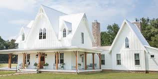 Whether you're looking to buy hunting land, timberland or undeveloped acreage, a land auction can be one of the best sources of cheap land. Gothic Farmhouse Owensboro Living