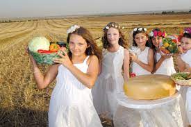 Shavuot is the most important jewish holiday most people have never heard of. Shavuot Time For Renewal Of Covenant And Unity The Jerusalem Post