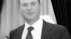 Despedidos tres miembros del equipo directivo, impulsores de la denuncia