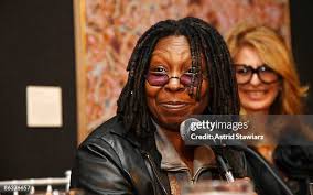 40 Norman Jewison Receives The National Art Clubs Medal Of Honor Photos &  High Res Pictures