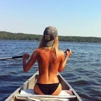 Rebecca je bývalá gymnastka a studovala na královském technologickém institutu ve. Ceska Hokejova Hviezda David Pastrnak Si Uziva V Posteli Ma Sexi Severanku Novy Cas